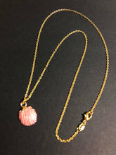 Load image into Gallery viewer, Pink Seashell Pendant Necklace - Tribal Coast ArtNecklace
